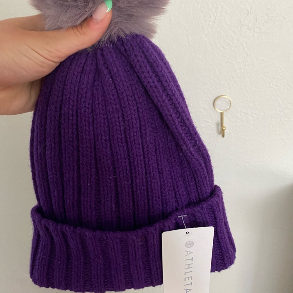 Womens Athleta purple hat